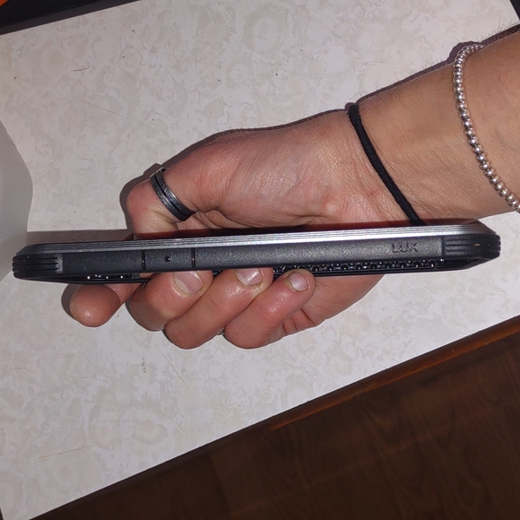 Iphone 12/pro max case's Raptic Lux & Onn brand - Picture 8 of 8